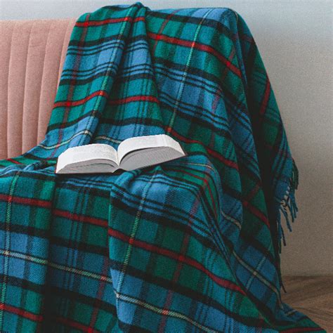 Шотландский шерстяной плед Tartan - Hunting Robertson в Москве: цена ...