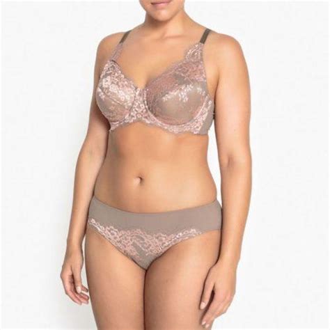 Quelle lingerie grande taille porter sous sa robe de mariée
