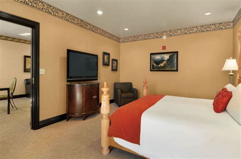 Las Vegas Hotel Suites & Rooms | Orleans Hotel & Casino