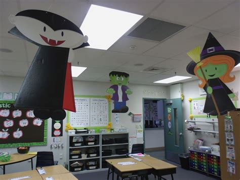 Halloween Classroom Decorations Unique Halloween On Pinterest Deco