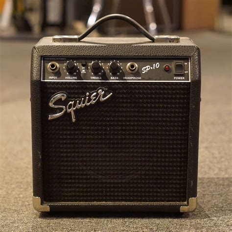 Squier Sp 10 1x6 10w Guitar Combo Amp Used