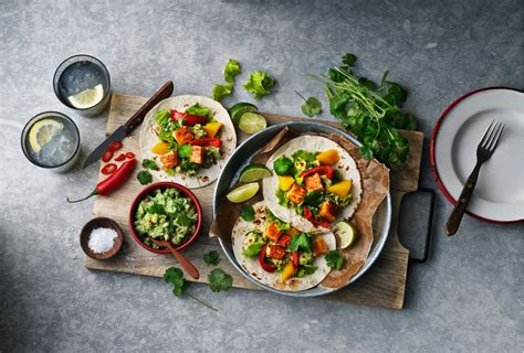 Smoky Halloumi Taco Tasteline