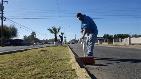 Da Obras P Blicas Mantenimiento A Camellones De La Ciudad Notas