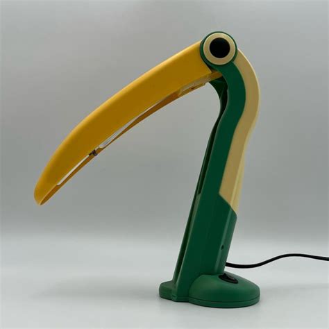 Natavintage Amazing Toucan Lamp By HT Huang 80s