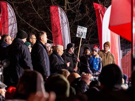 January Krakow Poland Jaroslaw Kaczynski Middle A Leader