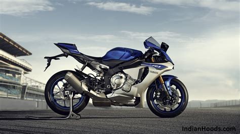 🔥 Download Powered By A Revised Litre Engine The New R1 Holds Almost ...