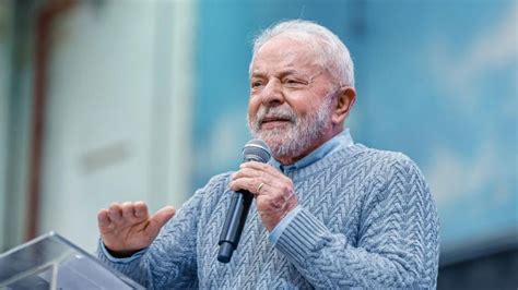 Brasil Exames De Lula Mostram Inflamação Na Garganta E Leucoplasia