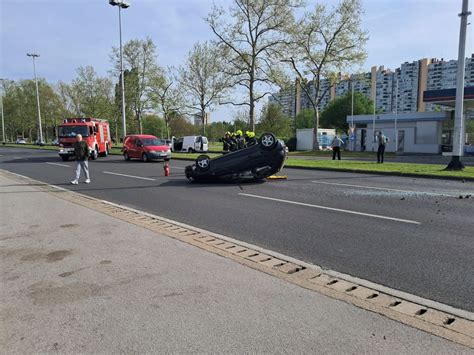 VIDEO FOTO Prometna nesreća u Zagrebu Automobil završio na krovu