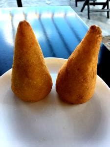 Calorias Em 1 Unidade 48 G Coxinha De Mandioca E Fatos Nutricionais