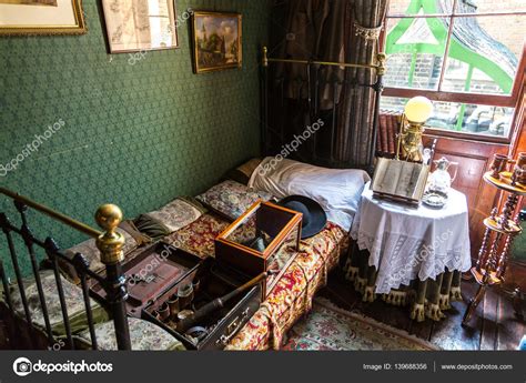 Interior of Sherlock Holmes Museum – Stock Editorial Photo © bloodua ...