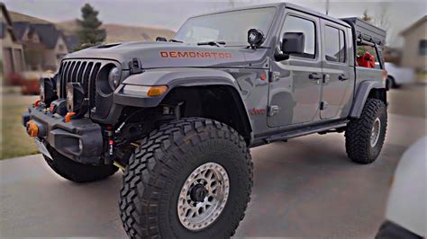 Driving An 800hp Demon Swapped Jeep Gladiator Mojave With Casey250