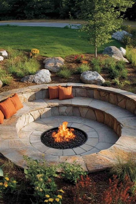 31 Stylish Fire Pit Ideas for Cozy Outdoor Gatherings at Home