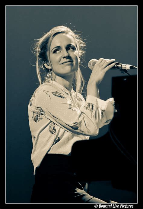 Agnes Obel Musicmeternl