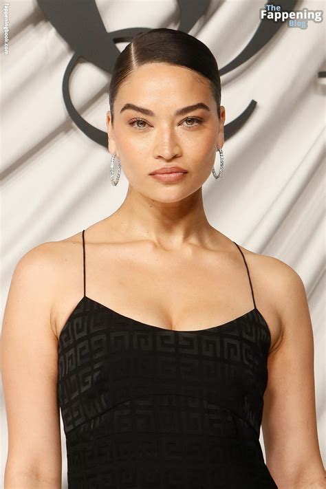 Shanina Shaik Nude OnlyFans Leaks Fappening FappeningBook