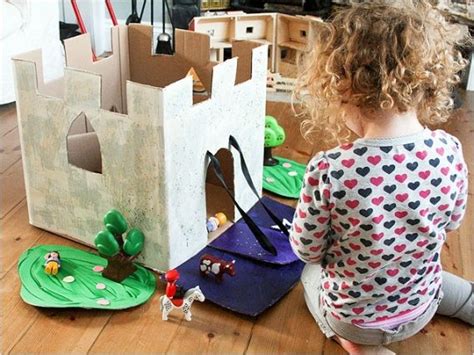 15 Cool Toys You Can Make Out Of Cardboard Boxes