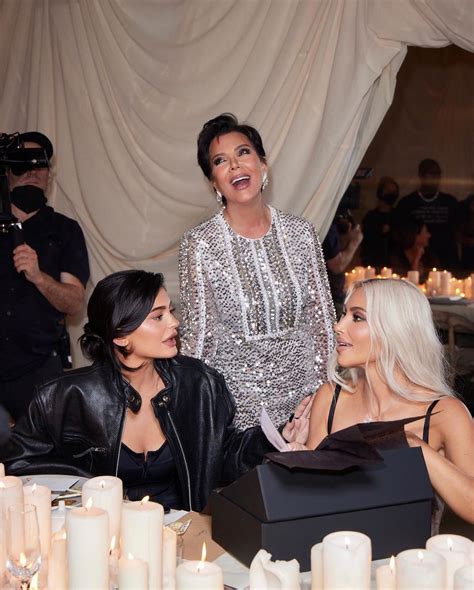 Kardashian Fans In Stitches After Kris Jenner Takes A Huge Dig At Daughters Kim And Kylie In New