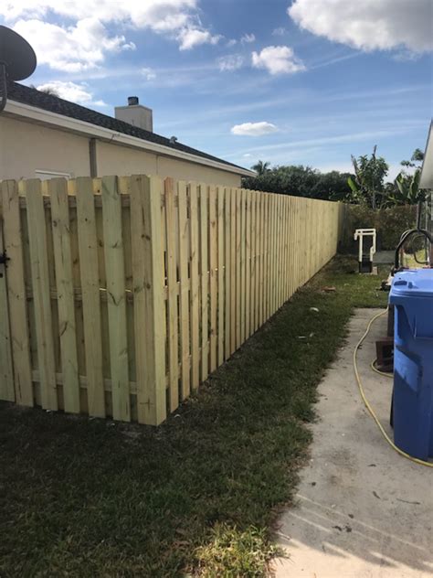 Cape Coral Fence Builders Custom Fence Installation In Cape Coral Florida