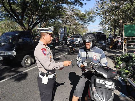 Operasi Patuh Rinjani 2024 Polres Lombok Tengah Tilang 79 Pengendara