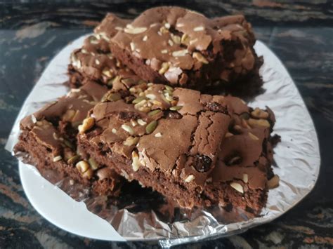 Para Hincar El Diente Km Mk Brownie Con Frutos Secos