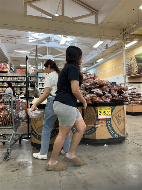 College Freshman Latina Vpl Spandex Leggings Yoga Pants Forum