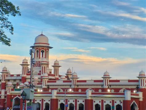 Lucknow Charbagh railway station building - PixaHive