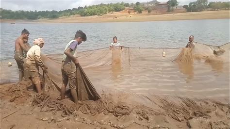 Net Fishing In River। Jaal Se Machhali Pakdane Ka Tarika। जाल के व्दारा