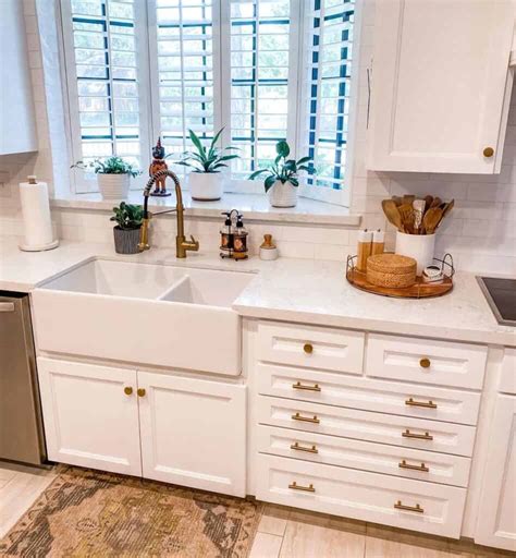 White Kitchen Cabinets With Gold Hardware Soul Lane