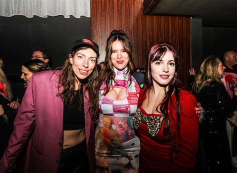 Het Boekenbal 2022: dit jaar kan Freek de Jonge nergens doorheen