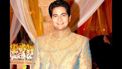 Naitik Surprises Akshara In Yeh Rishta Kya Kehlata Hai