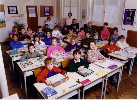 Photo De Classe Classe De CM1 De 1990 Ecole Chevreul Gay Copains D Avant