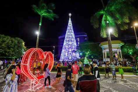 Natal Iluminado 2023 população tem até 6 de janeiro para conferir a