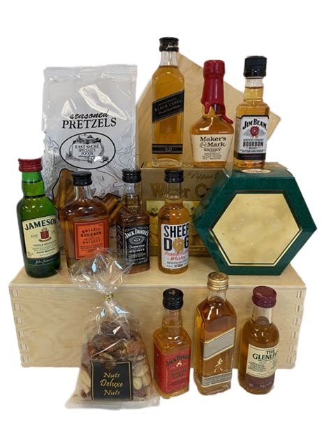 Assorted Whiskey Sampler and Snacks Set