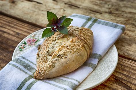 Pão de Oliva Celi Anizelli Pães Artesanais Curitiba PR Pão