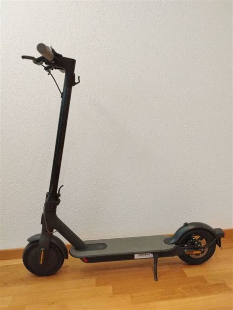 Xiaomi Mi S1 Electric Scooter | Kaufen auf Ricardo