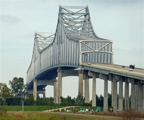 Veterans Memorial Bridge Gramercy 1995 Structurae