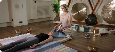 Массаж полотнами ребозо+звуковая ванна - SOUND HEALING CENTER