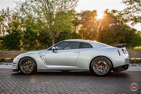 Nissan GT R R35 Silver Vossen M X1 3 Piece Wheel Wheel Front