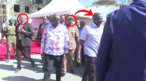 See How President Ruto Bodguard Ran After President Ruto While