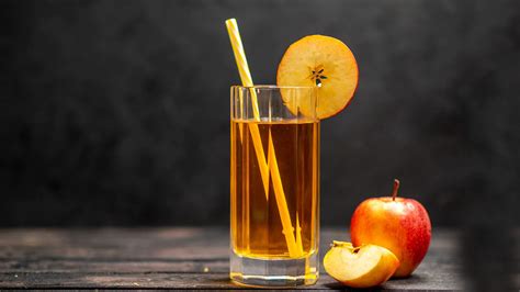 Health Benefits Of Drinking Apple Juice Daily Onlymyhealth