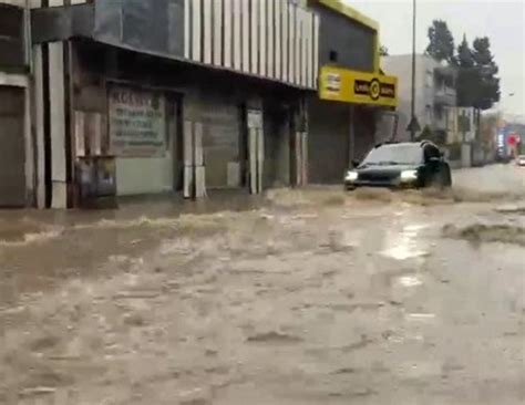 Zmir I Sa Anak Vurdu Cadde Ve Sokaklar G Le D Nd