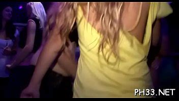 Mucho Golpe En La Pista De Baile XVIDEOS