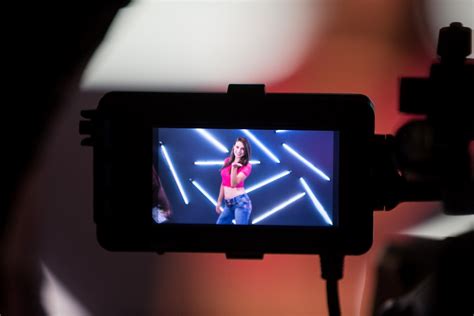 Lia Ferré será la conductora de Mi Mitad Hot una producción original de E Entertainment