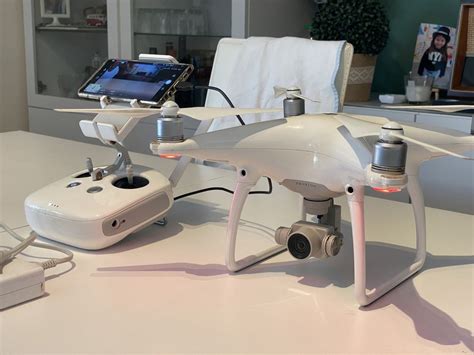 Drone DJI Phantom 4 Alfena OLX Portugal