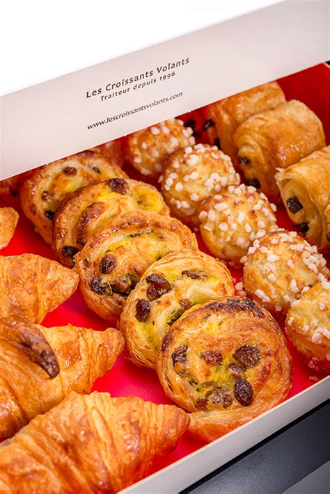 Assortiment De Mini Viennoiseries Lcv Traiteur