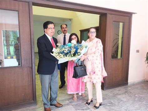 Dr. Bushra Mirza, VC LCWU Visits Education University