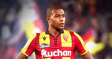 Mbappé et Deschamps à Lens lincroyable histoire