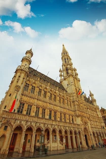 Premium Photo | Main square of brussels belgium