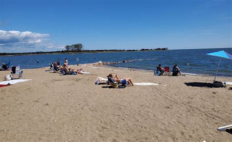 Jacobs Beach 🏖️ Guilford Connecticut United States Detailed