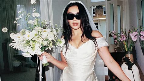 12 Courthouse Wedding Dresses That Are Trending In 2025