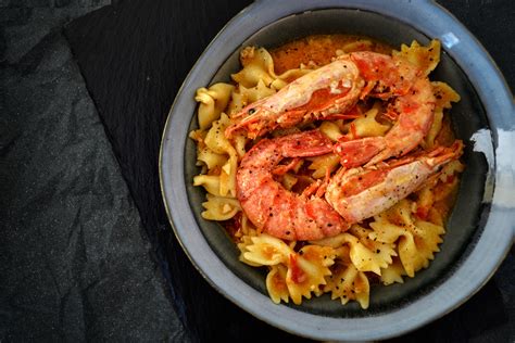 Pasta Prawn · Free Stock Photo